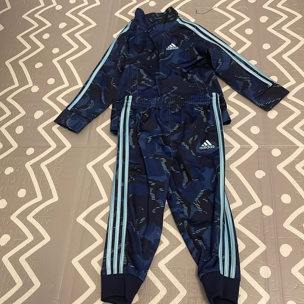 Adidas Windbreaker Set